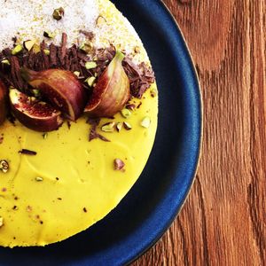 Ö, what a cake 
raw. vegan. vibrant. injoy   at Cafe Parallel 43 in Sofia