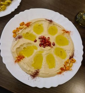 Hummus with spices at Niedaleko Damaszku in Warsaw