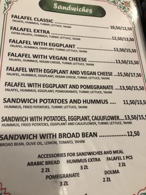 Never seen so much turnip in my life!  at Niedaleko Damaszku in Warsaw