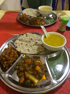 Vegan Thali at Namaaste Kitchen in Nyaungshwe