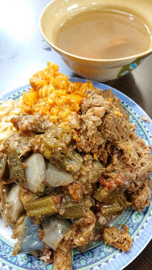mixed vegetables rice at Yi Xin Vegetarian 一心素食 in Central Singapore