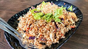 sambal fried rice at Yi Xin Vegetarian 一心素食 in Central Singapore