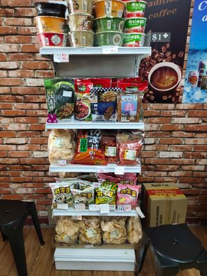 Snacks at Yi Xin Vegetarian 一心素食 in Central Singapore