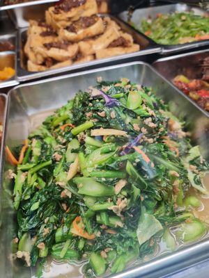 Greenies ~ 4/10/21 at Yi Xin Vegetarian 一心素食 in Central Singapore