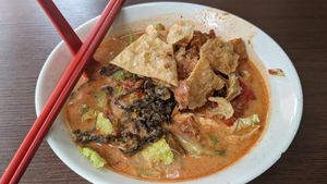 Laksha at Yi Xin Vegetarian 一心素食 in Central Singapore