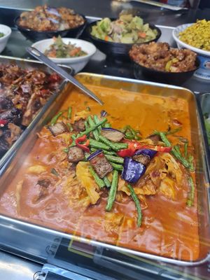 ~ 2/11/22 at Yi Xin Vegetarian 一心素食 in Central Singapore