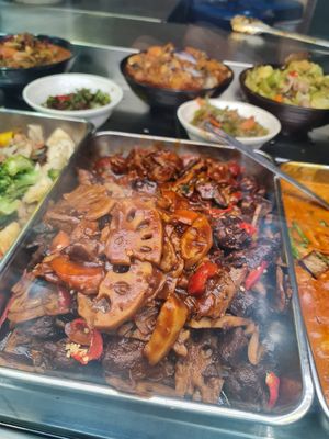 ~ 2/11/22 at Yi Xin Vegetarian 一心素食 in Central Singapore