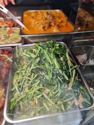 Today's menu ~ 28/3/23 at Yi Xin Vegetarian 一心素食 in Central Singapore