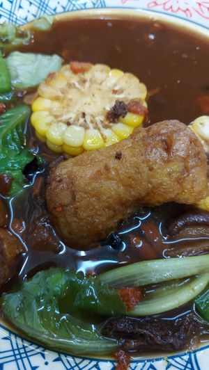 Herbal soup at Yi Xin Vegetarian 一心素食 in Central Singapore