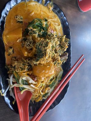 Vegan Chicken Noodle Curry   at Yi Xin Vegetarian 一心素食 in Central Singapore