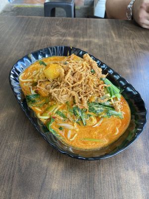 Chicken curry noodles  #Veganuary at Yi Xin Vegetarian 一心素食 in Central Singapore