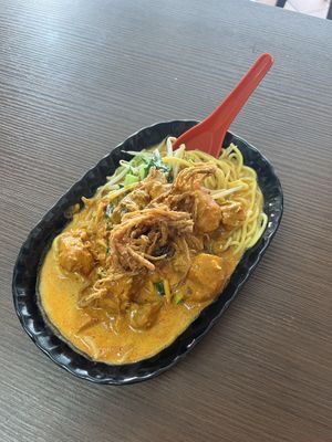 ”Chicken” curry 🤤🤤🤤  at Yi Xin Vegetarian 一心素食 in Central Singapore