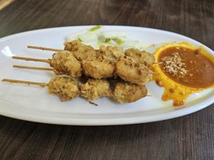 Satay chicken skewers at Yi Xin Vegetarian 一心素食 in Central Singapore