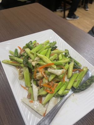   at Yi Xin Vegetarian 一心素食 in Central Singapore