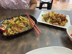 Thai mango chicken and no.13 noodles  at Yi Xin Vegetarian 一心素食 in Central Singapore
