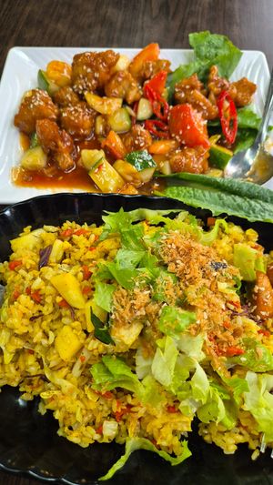  at Yi Xin Vegetarian 一心素食 in Central Singapore