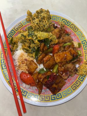   at Yi Xin Vegetarian 一心素食 in Central Singapore