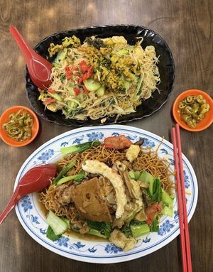   at Yi Xin Vegetarian 一心素食 in Central Singapore