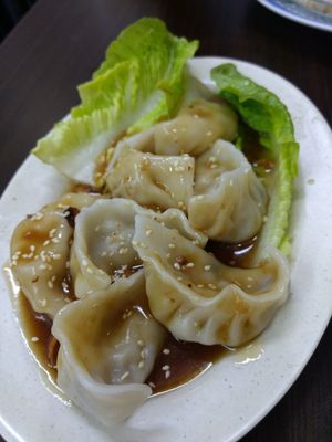 Dumplings at Yi Xin Vegetarian 一心素食 in Central Singapore
