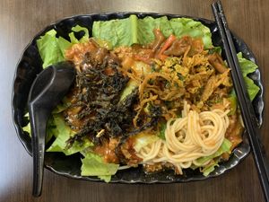 spaghetti at Yi Xin Vegetarian 一心素食 in Central Singapore