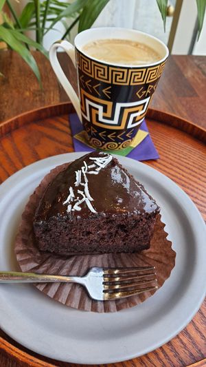 Chocolate cake #Veganuary at Oktoga - 옥토가 in Busan