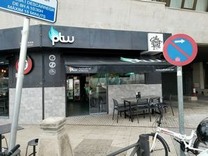 outside at Padthaiwok in Mallorca