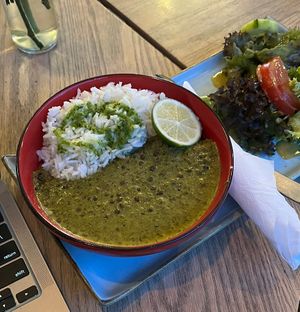 Spinat Kokos Dal  at Bellevue di Monaco in Munich