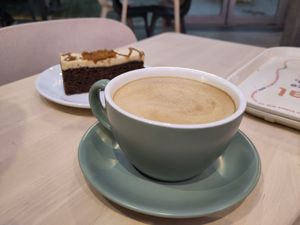 Oat cappuccino with Biscoff cake at Eden Project in St Austell