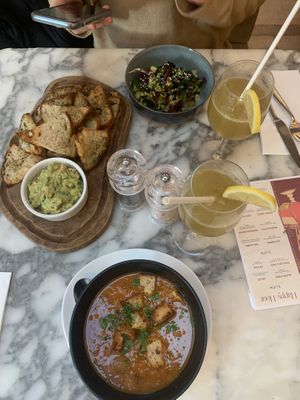 wulf soup, avocado and cucumber salad, garlic bread with gcuacamole! #Veganuary at Wulf & Lamb Chelsea in London