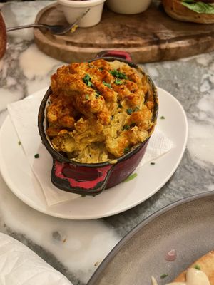 Mac n cheeze   at Wulf & Lamb Chelsea in London