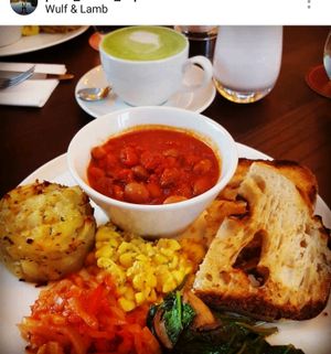 Brunchtime at Wulf & Lamb Chelsea in London