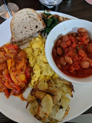 Full Wulf Breakfast at Wulf & Lamb Chelsea in London