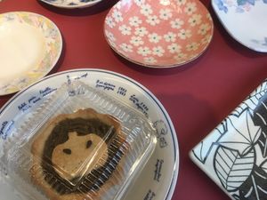 Apple pie on selection of ceramics at Han Ji Pang  in Tainan