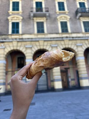 Flaky and light with some jelly inside!   at Mr Molini in La Spezia