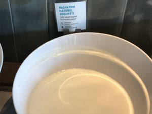 Lactose-free yogurt at Scandic Simonkenttä in Helsinki