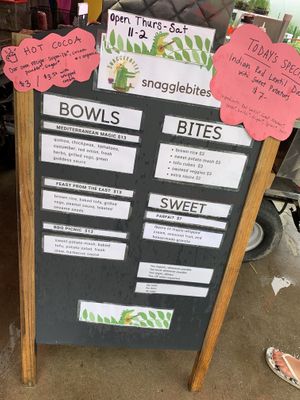 Lunch menu at Frinklepod Farm Store in Arundel