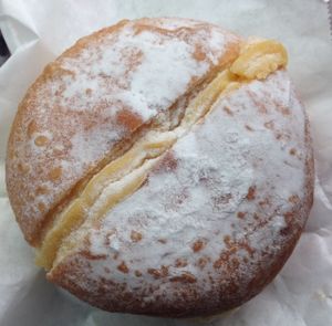 Custard bun at La Panella in Preston