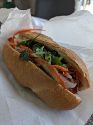 Mock duck bahn mi 🤤 at La Panella in Preston