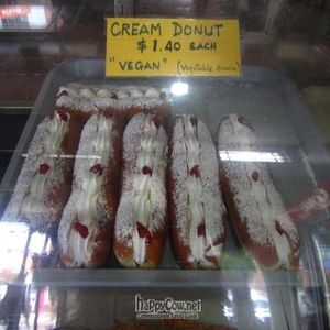 Vegan cream buns at La Panella in Preston