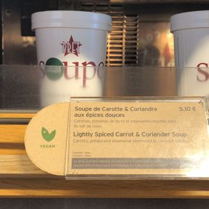 Vegan soup carrot and coriander at NCE - Pret a Manger - T1 in Nice