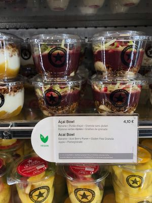 Acai Bowl at Pret a Manger - Lafayette Gourmet Haussmann in Paris