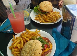 Vegan burger, watermelon lemonade at HD Diner - Chatelet in Paris