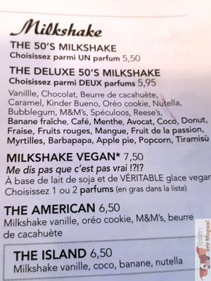 Vegan Milkshake and ice at HD Diner - Chatelet in Paris