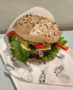 Krowarzywny burger at Krowarzywa in Wroclaw