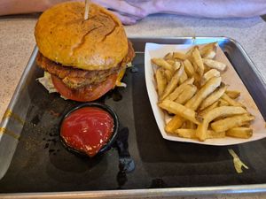 Chickn sandwich and fries at Flippin' Good in Las Vegas
