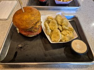 Chickn sandwich and fried pickles at Flippin' Good in Las Vegas
