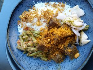 Rendang at Backstage Vegan Kitchen in Rotterdam