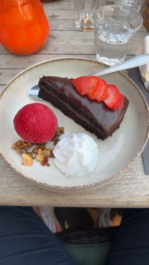 Chocolate taart   at Backstage Vegan Kitchen in Rotterdam