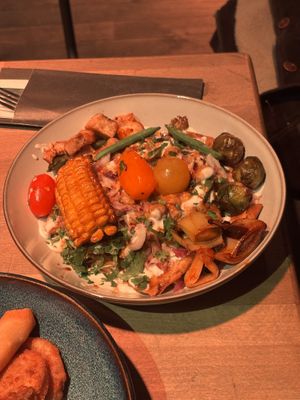 Kapsamosa  at Backstage Vegan Kitchen in Rotterdam