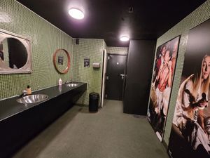 Toilets at Backstage Vegan Kitchen in Rotterdam